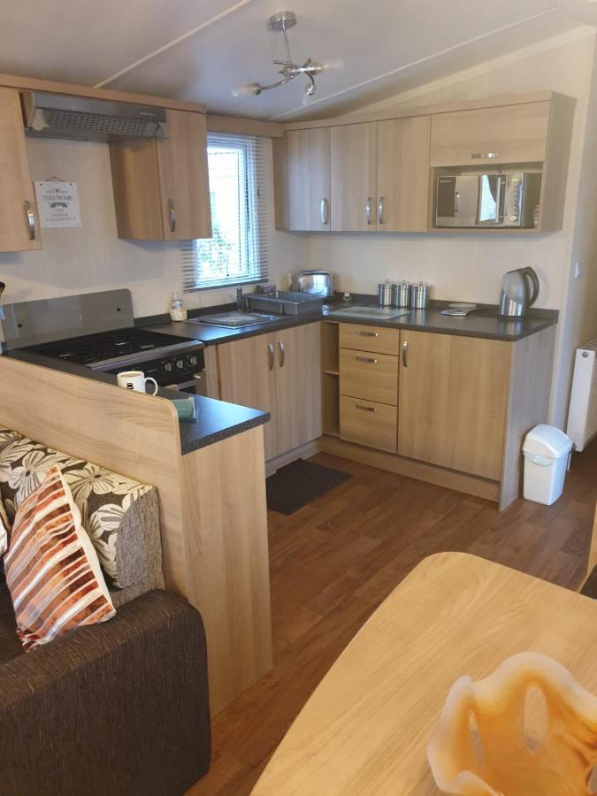 Ferienwohnung Swift Burgundy Prestatyn Exterior foto